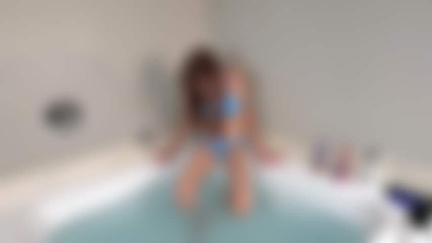 Hot Tub Solo Anal+Pussy Play Including 1st Time Glass Toy Masturbation